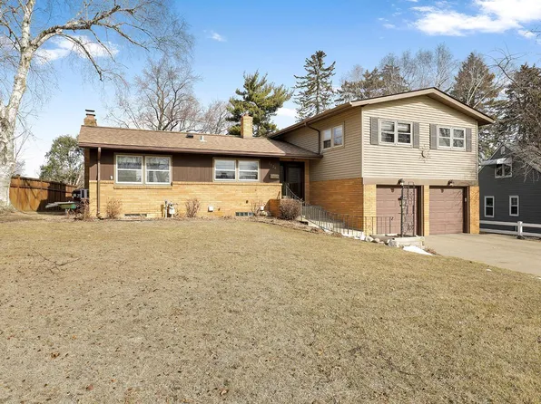 2324 Isalona Ln, South Saint Paul, MN 55075