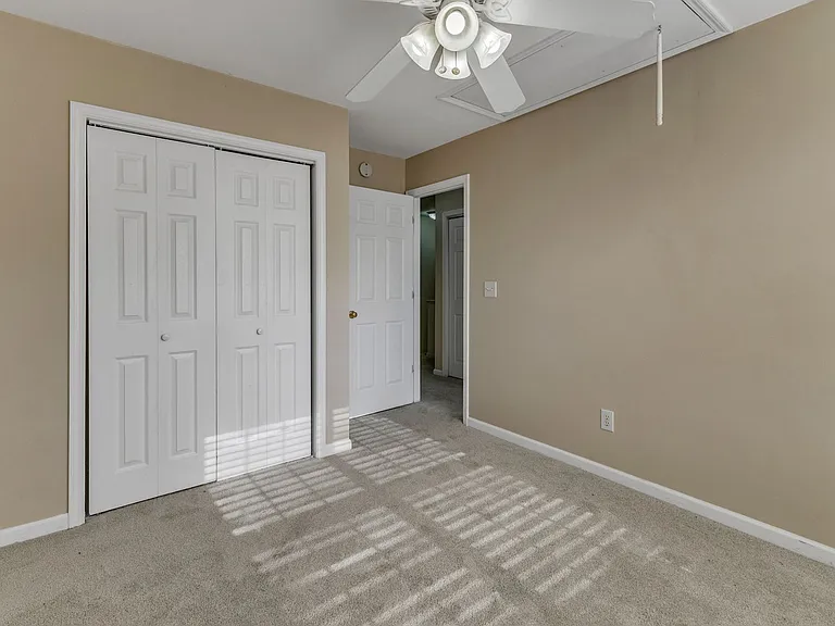2720 Gross Ave — Photo 21