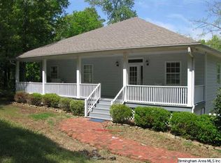 697 Ridgeway Cir, Talladega, AL 35160