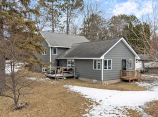 921 NW 7th St, Grand Rapids, MN 55744