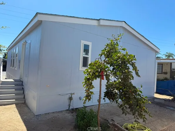 203 Duke Ln #85, Santa Ana, CA 92704