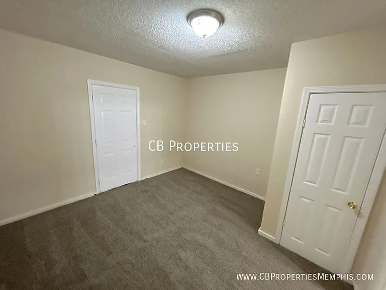 4376 Willow Rd — Photo 8