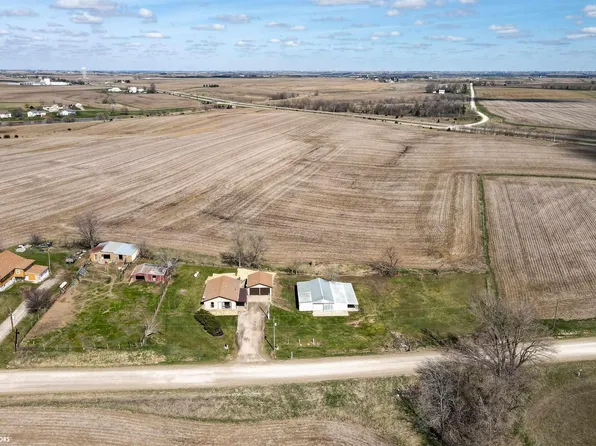 1897 235th St, Oskaloosa, IA 52577