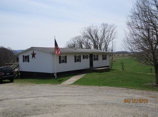 230 Mountain View Rd, Champion, PA 15622