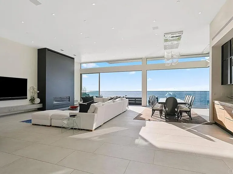 6436 Camino De La Costa — Photo 11