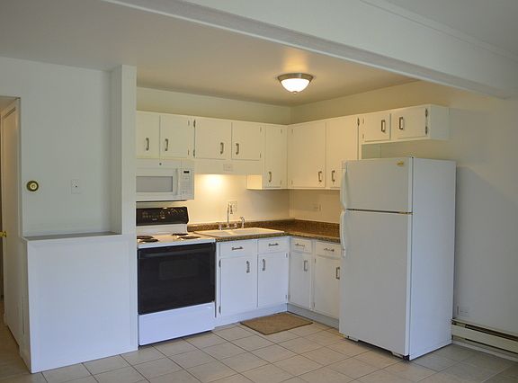 3rd image of 51 Oak Hill Colony APT 3