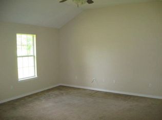 89 Lavelle Odom Rd, Poplarville, MS 39470