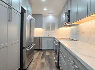 14320 Blossom Hill Rd, Los Gatos, CA 95032