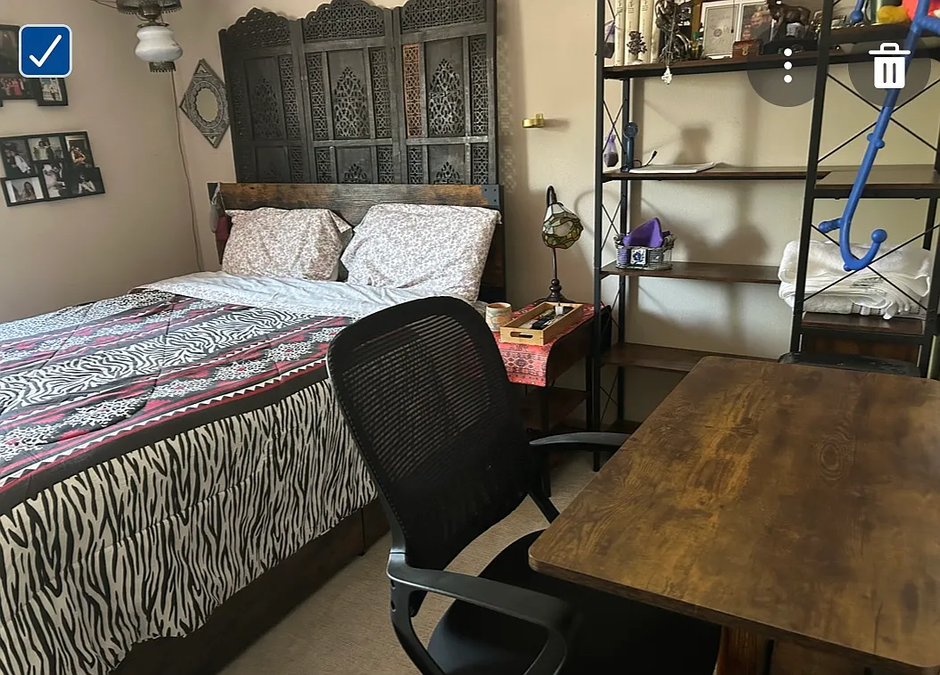 2 bed, 938 sqft, $2,200 — Photo 2