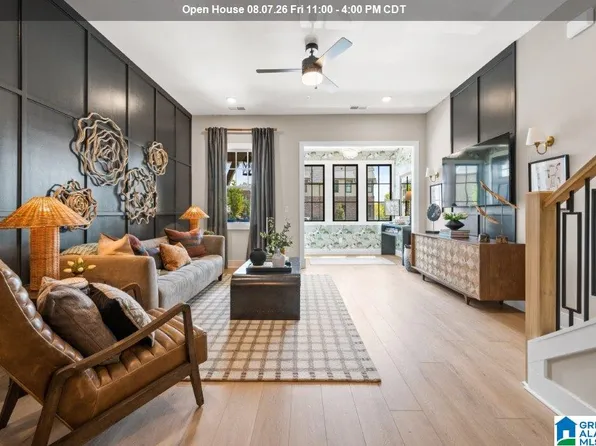 729 River Walk Dr, Birmingham, AL 35216