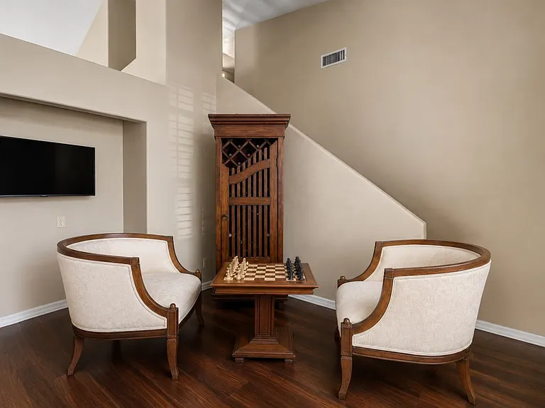 6126 E Juniper Ave — Photo 9