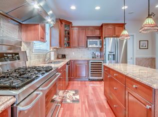 1465 Donna Dr, Southampton, PA