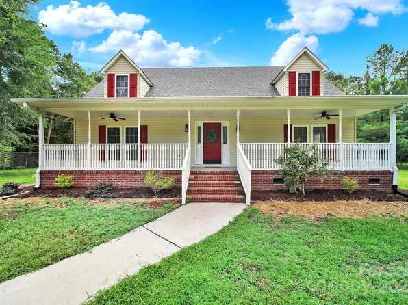 279 Fairway Cir, Rock Hill, SC 29730