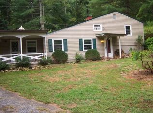 2259 Thomas Valley Rd, Whittier, NC 28789