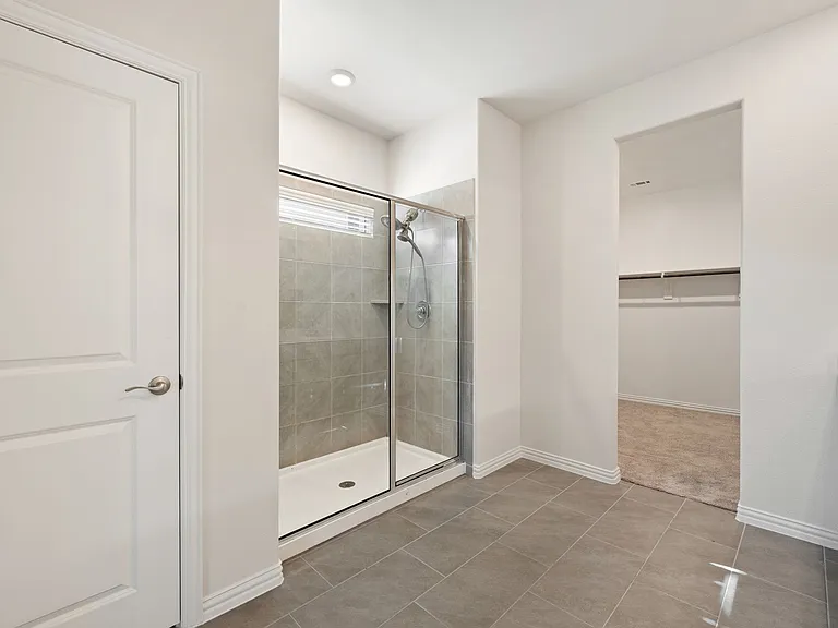 148 Lisa Ln — Photo 12