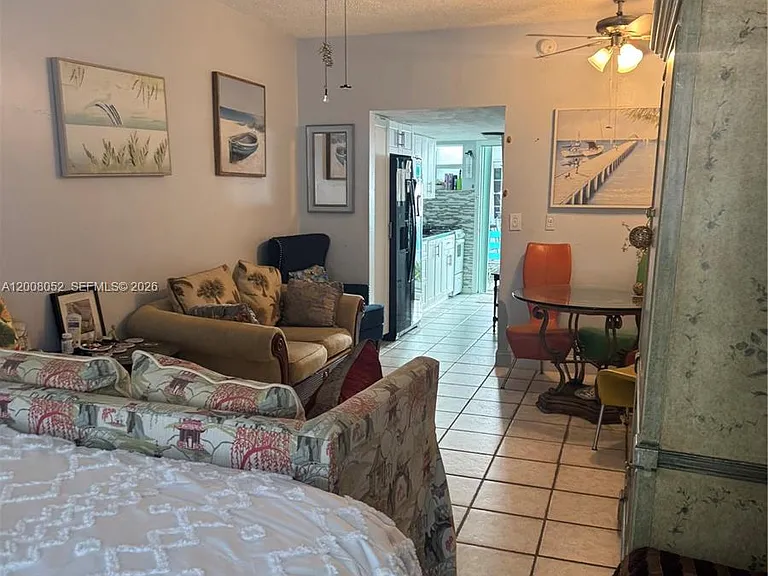 6490 Collins Ave #6 — Photo 3