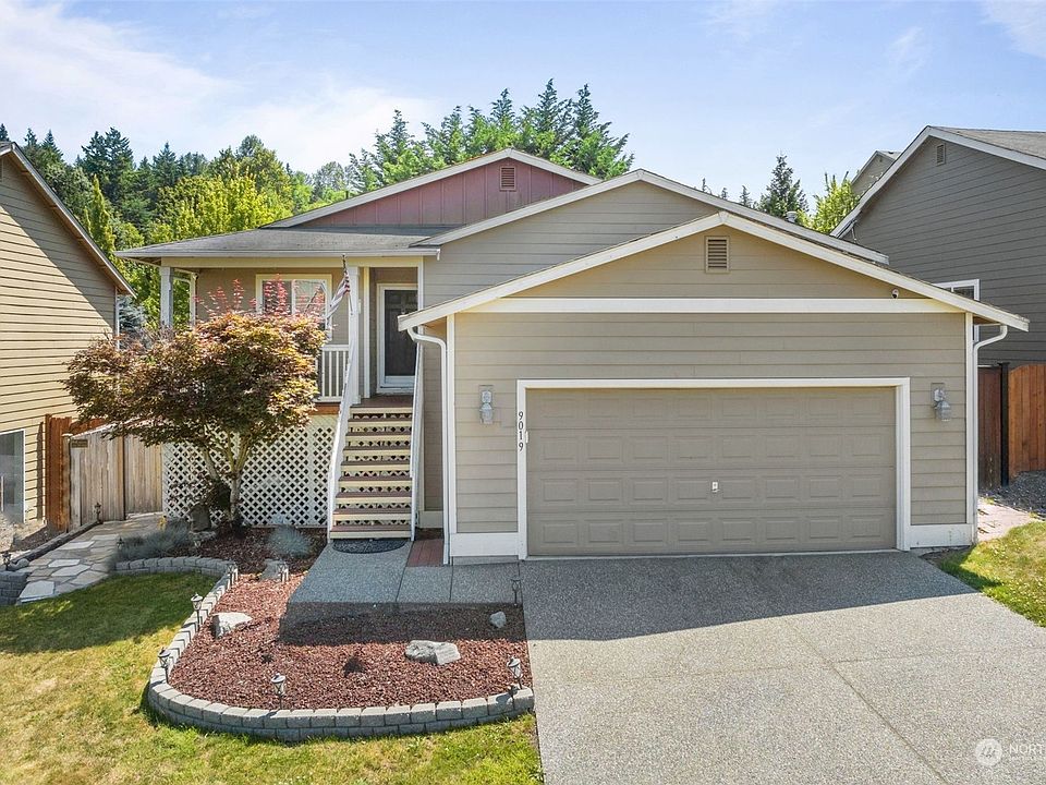 1st image of 9019 76th Avenue NE