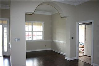 1st image of 5281 Maycomb Ave