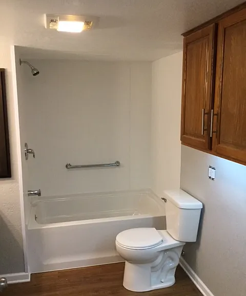 14005 Cypress Ave — Photo 7