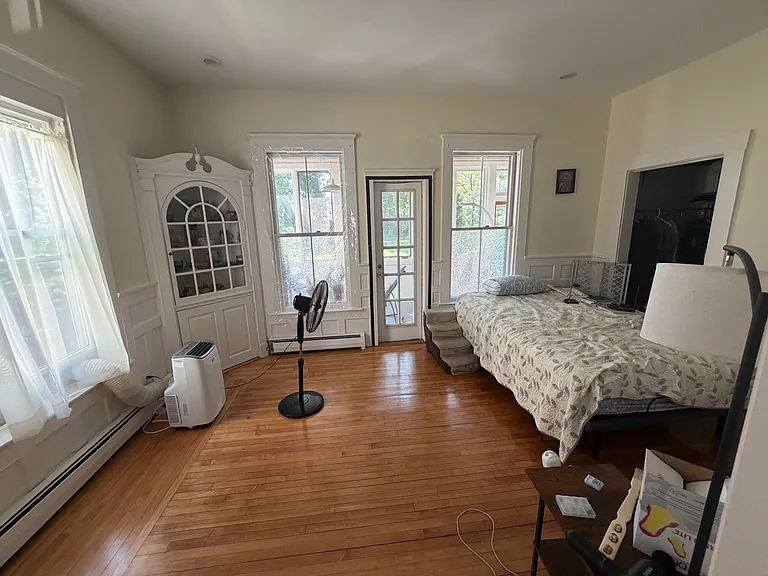 169 Stratford St #1 — Photo 14