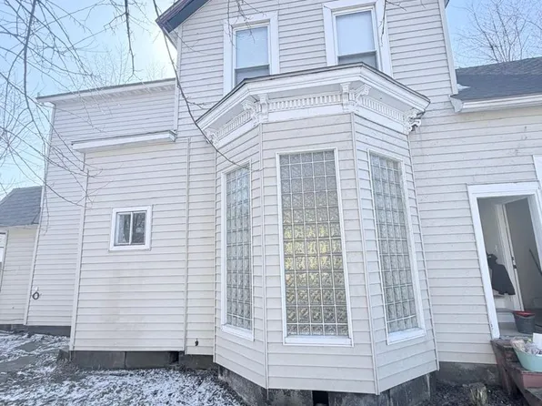 2604 W 27th St, Cleveland, OH 44113