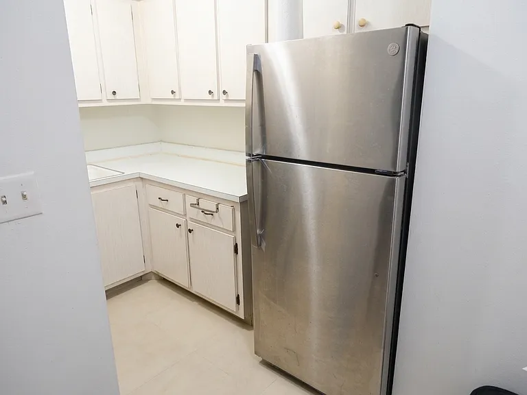 2690 NE 56th Ct #1 — Photo 7