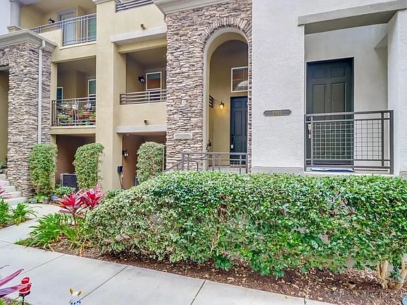 2nd image of 8889 Promenade North Pl