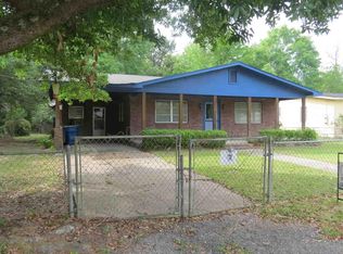 7661 Mayo St, Century, FL 32535