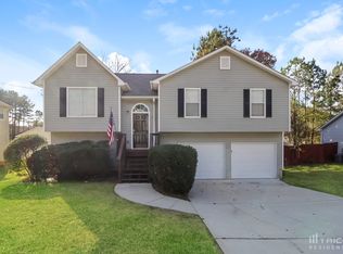 421 Ivy Crest Dr, Dallas, GA 30157