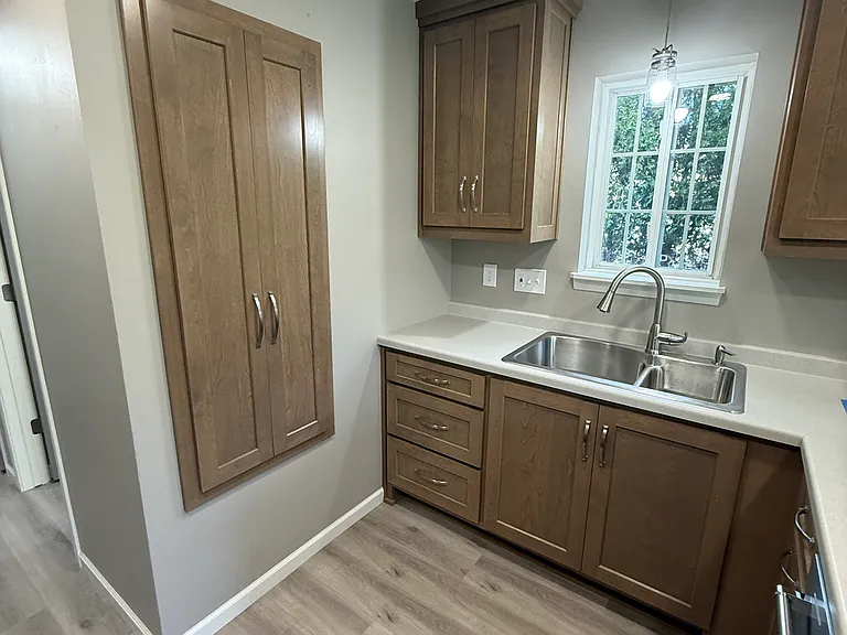 2549 Woodale Ave #2549 — Photo 4