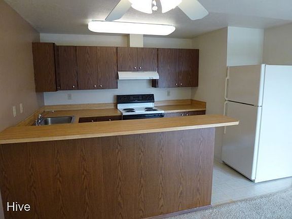 3rd image of 7000 Roosevelt Way NE APT 302