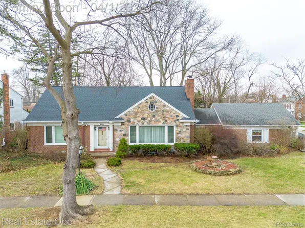 400 Beechmont St, Dearborn, MI 48124