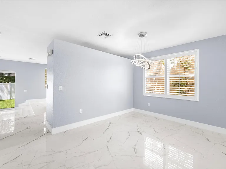 5030 SW 155th Ter — Photo 45