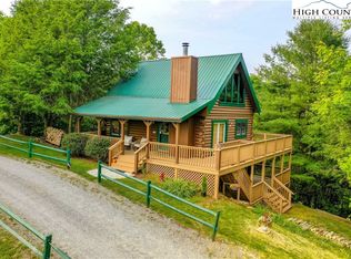 70 Mountain Ridge Rd, Piney Creek, NC 28663