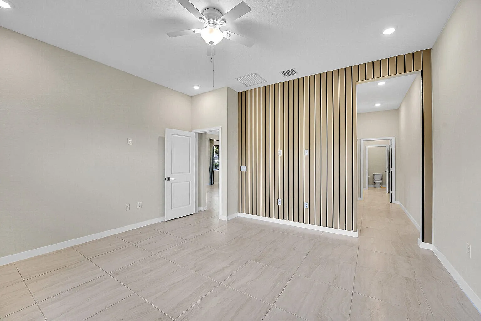 3 bed, 1925 sqft, $3,500 — Photo 2