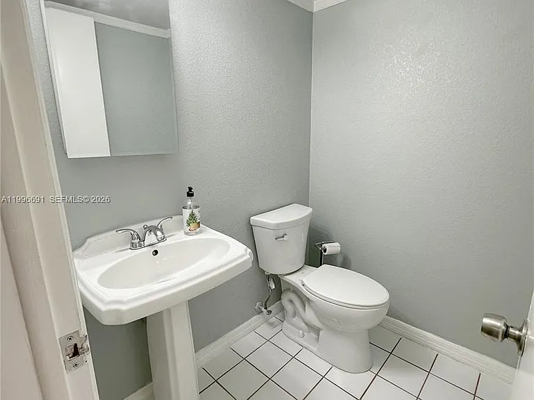10000 NW 9th Street Cir #21 — Photo 7