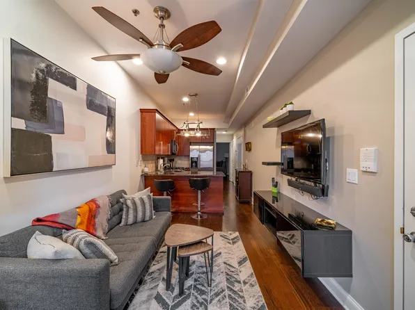 744 Park Ave APT 2L, Hoboken, NJ 07030