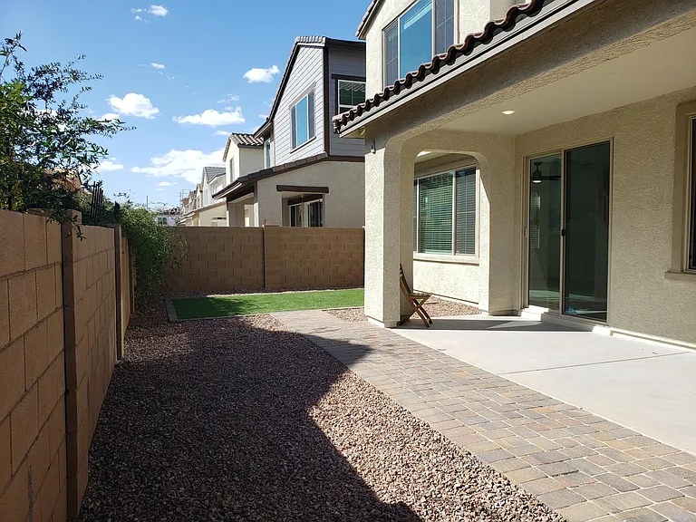 1315 W Crane Dr — Photo 26