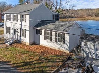 36 E Canal St, Alloway, NJ 08001