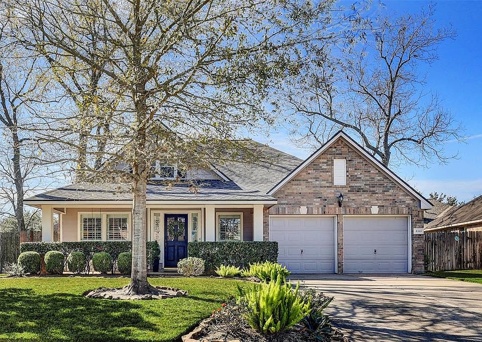 1st image of 1335 Summer Terrace Dr
