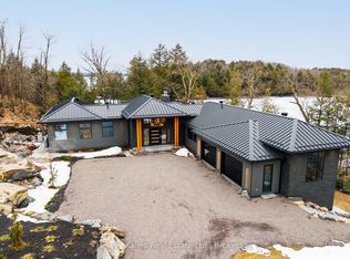 1013 Halls Rd #2, Muskoka Lakes, ON P0B 1J0