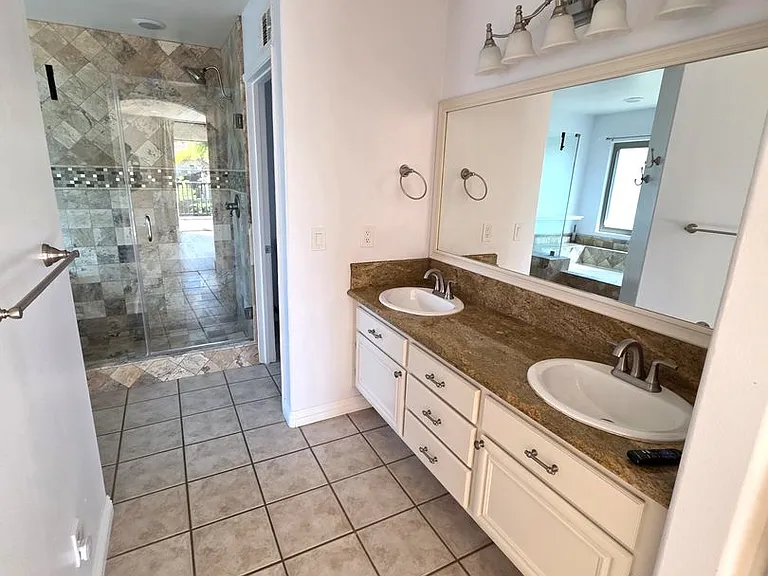 8531 Tyler St — Photo 30