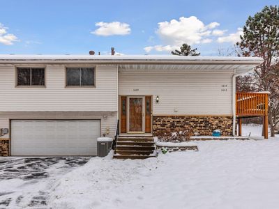 1645 Hickory Hill Dr, Saint Paul, MN, 55122