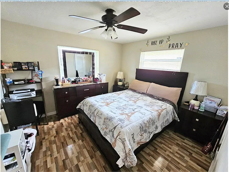6865 NW 27th Ct — Photo 5