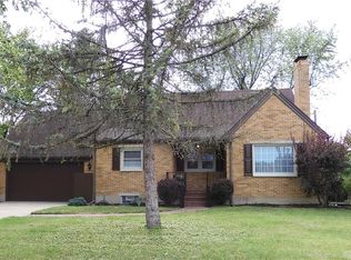 3805 Villanova Dr, Dayton, OH 45429