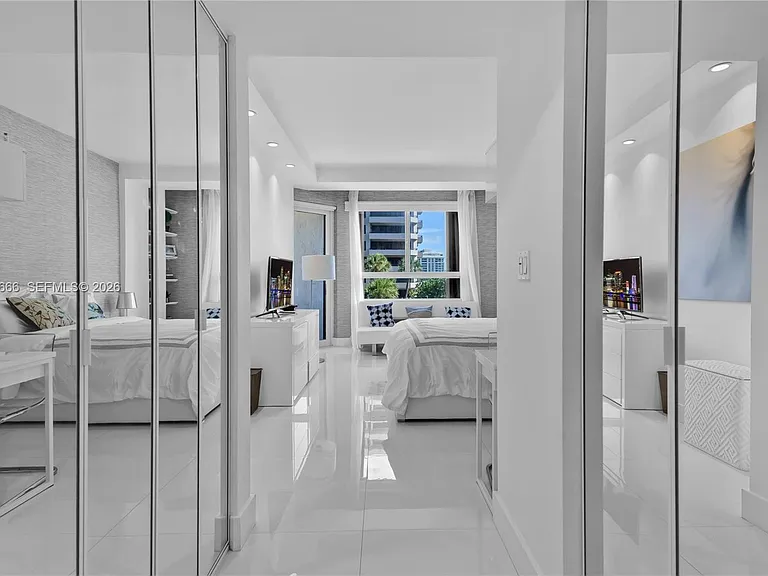 251 Crandon Blvd #322 — Photo 11