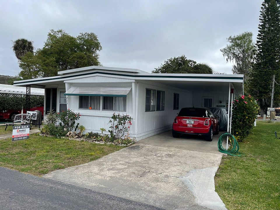 1st image of 211 S Sycamore Dr