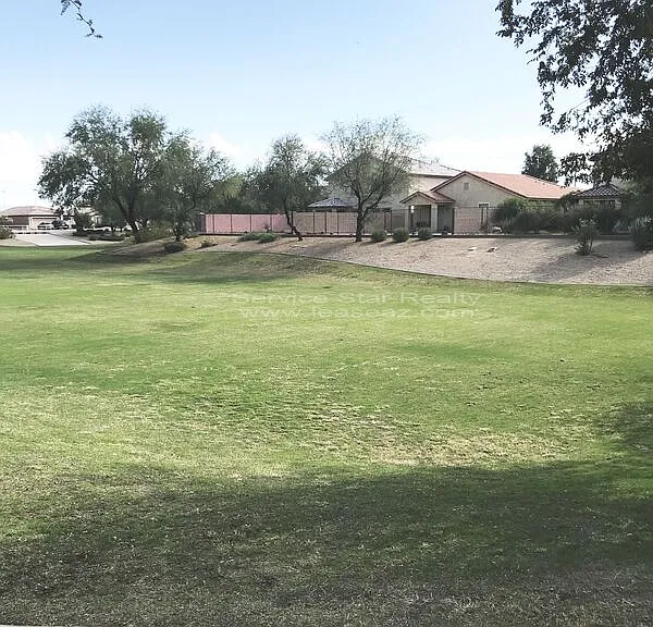 25235 W La Mont Ave — Photo 44