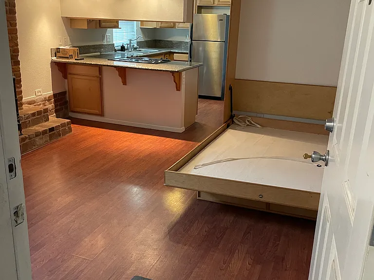 1712 P St #B — Photo 10