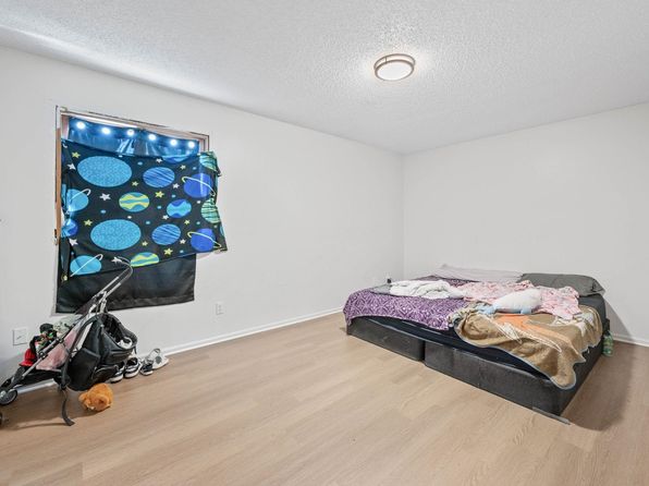 wichita-kansas-2062429182 picture